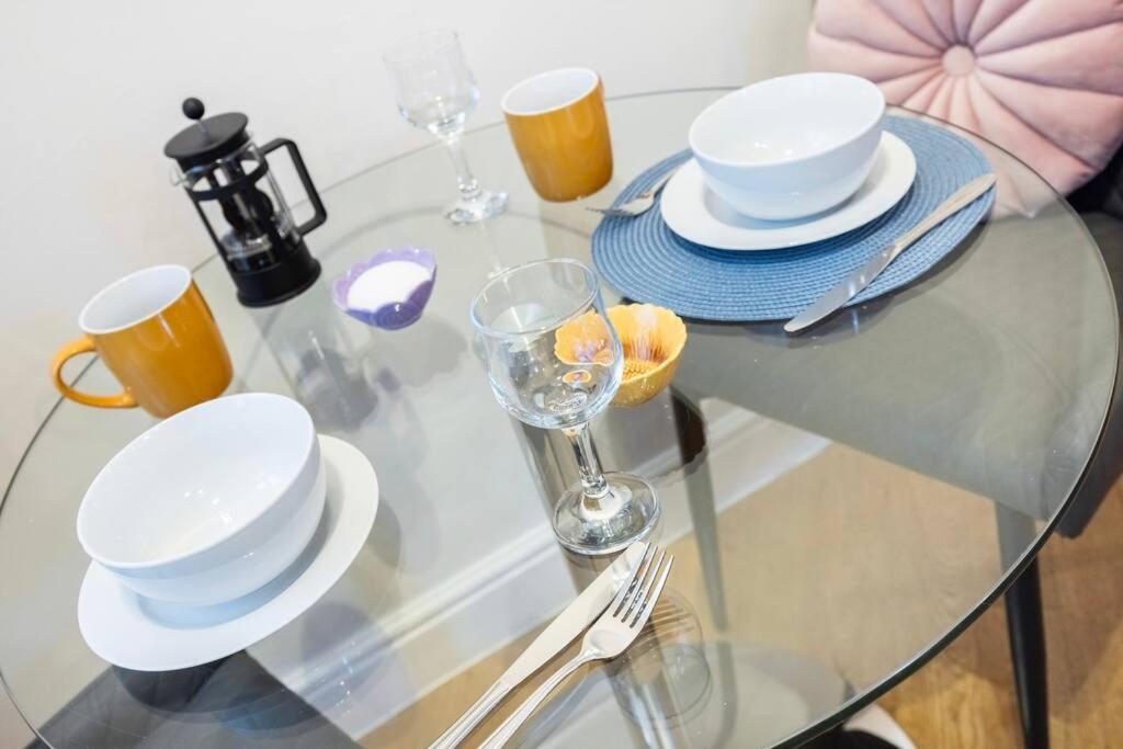 Stylish Studio In Leicester Square Londra Esterno foto