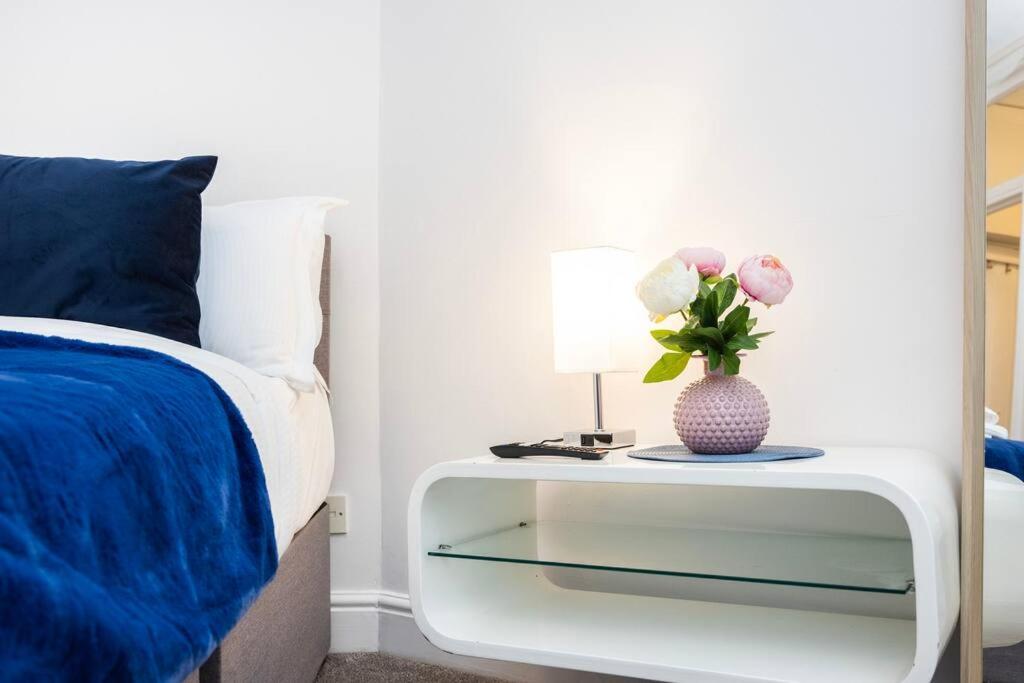 Stylish Studio In Leicester Square Londra Esterno foto
